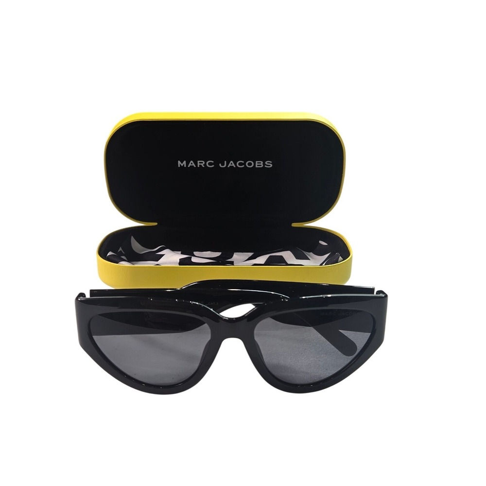 Marc‎ Jacobs MARC 645/S Black Cat Geometric Eye Sunglasses Gray Lens Yellow Case